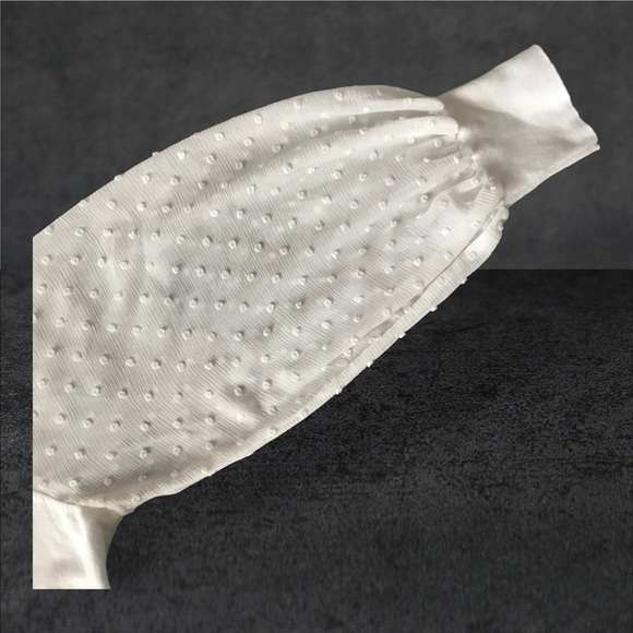 CeCe Pullover Top White Long Balloon Filmy Decorated Sleeve Round Neck Size L - Picture 5 of 8